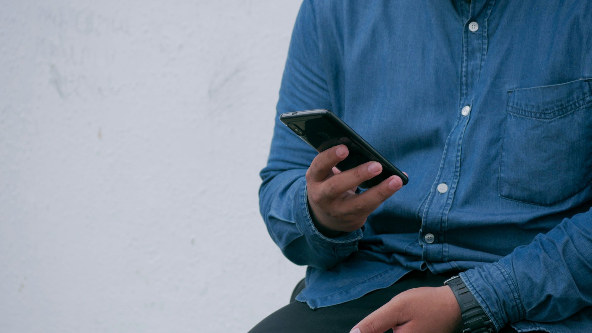 utsman-media-g4I_Lq-p4o0-unsplash